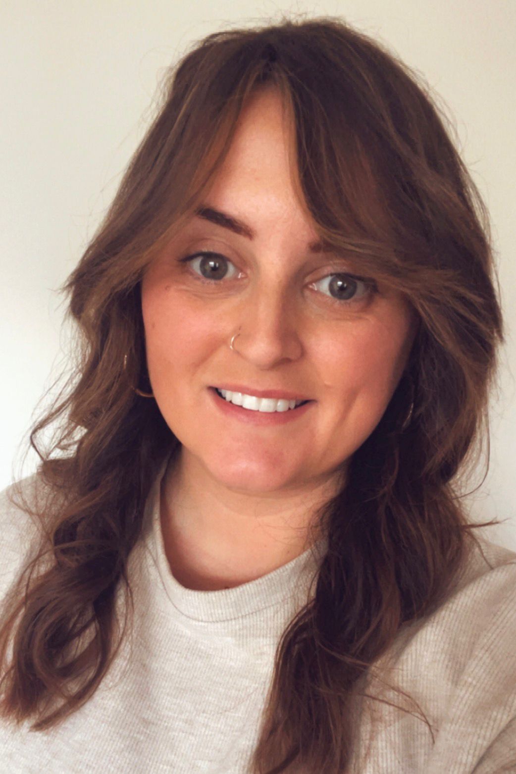 Hannah, bridal hair stylist in Cornwall